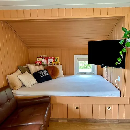 Modern With Wood-fired Hot Tub Feriehus Vejers Strand