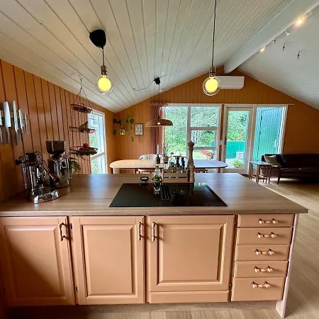 Modern With Wood-fired Hot Tub * Vejers Strand